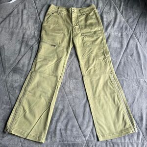 BDG Green Emery low rise workwear/cargo pants size 6